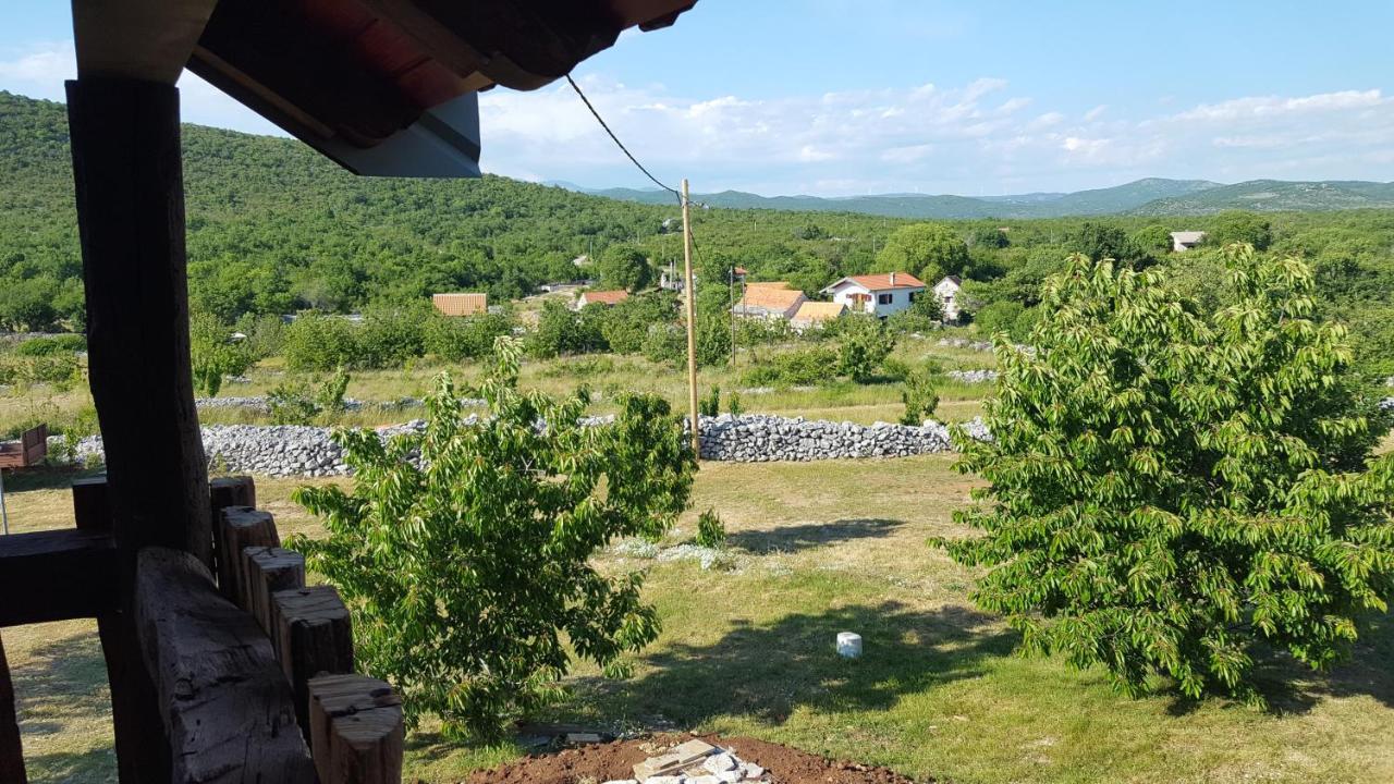 Patakun Holiday Home For 5, With Heated Pool Lecevica Kültér fotó