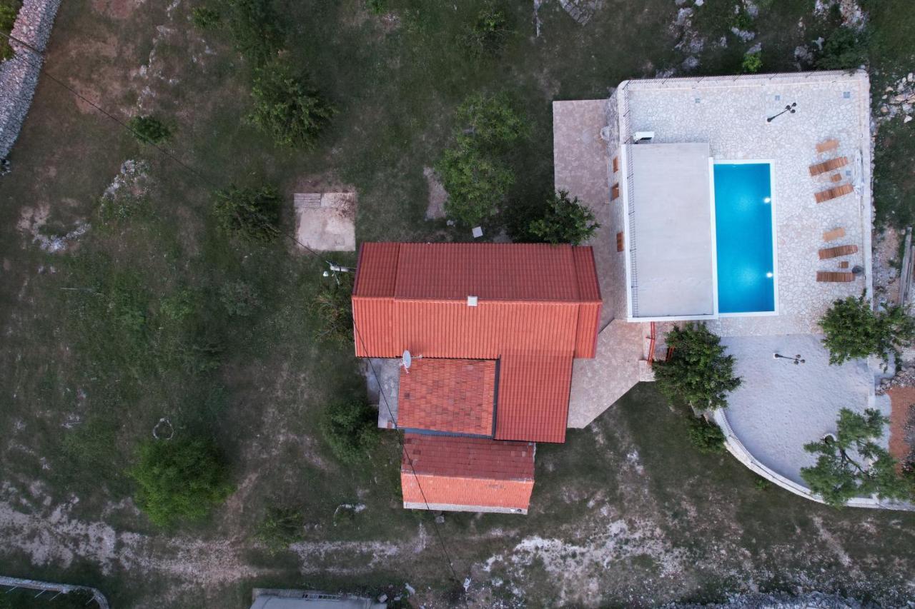 Patakun Holiday Home For 5, With Heated Pool Lecevica Kültér fotó